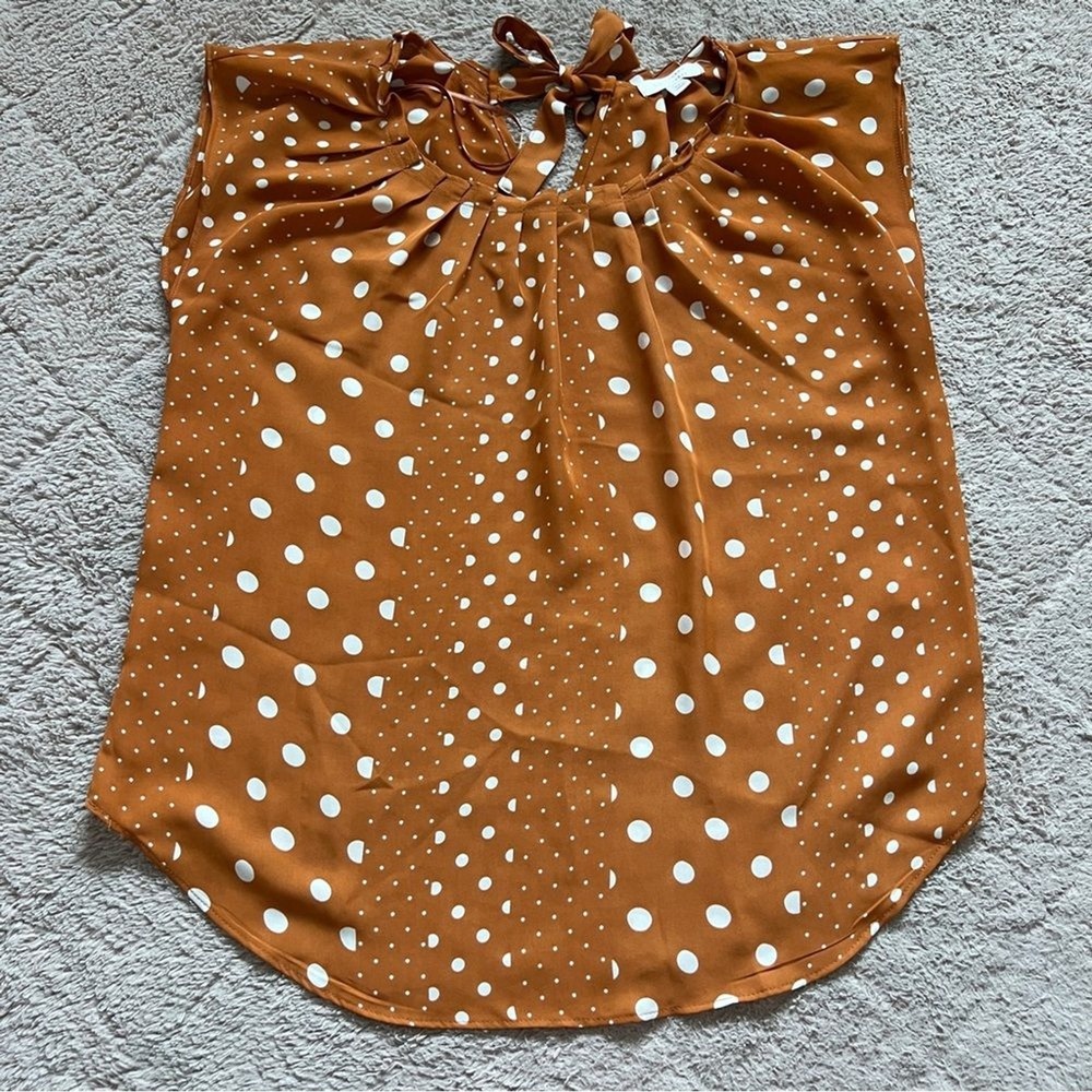 LC Lauren Conrad Tie Back Polka Dot Blouse‎ Women's Size M